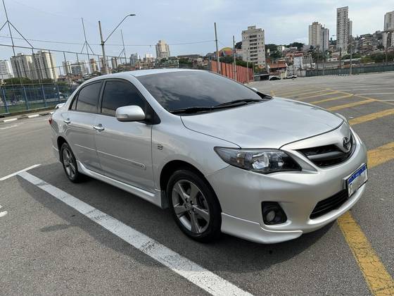 TOYOTA COROLLA 2.0 XRS 16V FLEX 4P AUTOMÁTICO TOYOTA COROLLA 2.0 XRS 16V FLEX 4P AUTOMÁTICO